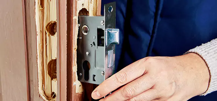 Garage Door Lock Replacement Beloit